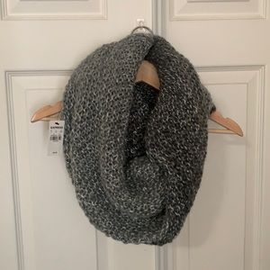 NWT chunky Express infinity scarf
